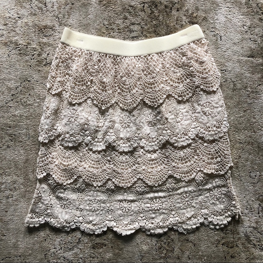 2009 White Layered Crochet Skirt